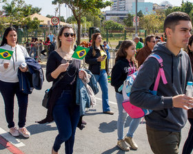 Desfile Cívico de 7 de Setembro - Av. Paulo Faccini - Bosque Maia - Dia 07/09/2019