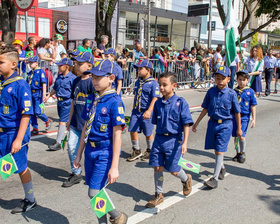 Desfile Cívico de 7 de Setembro - Av. Paulo Faccini - Bosque Maia - Dia 07/09/2019